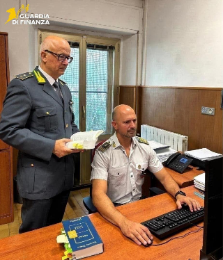 Porto Recanati - Evade oltre 1 milione di euro: denunciato imprenditore